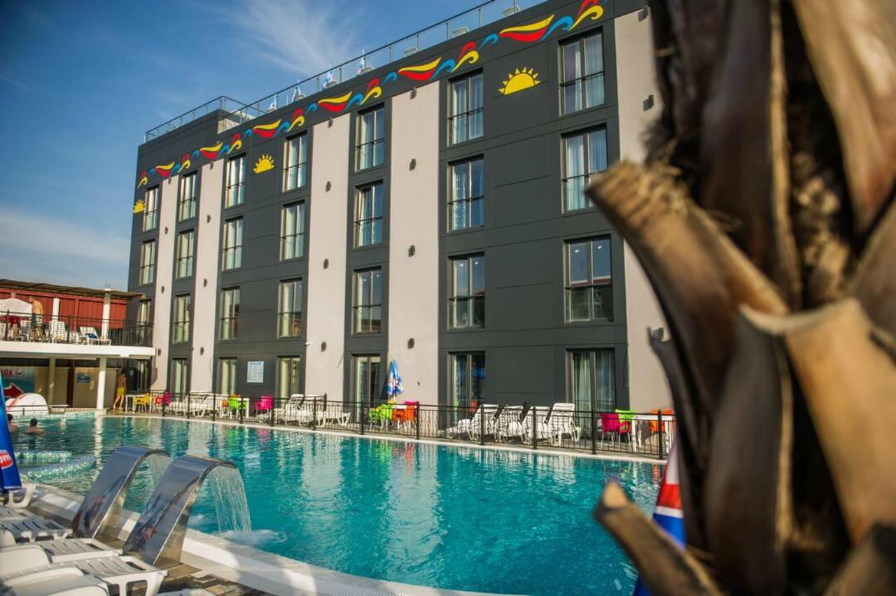Garni Hollywoodland Wellness & Aquapark 4* Belgrad